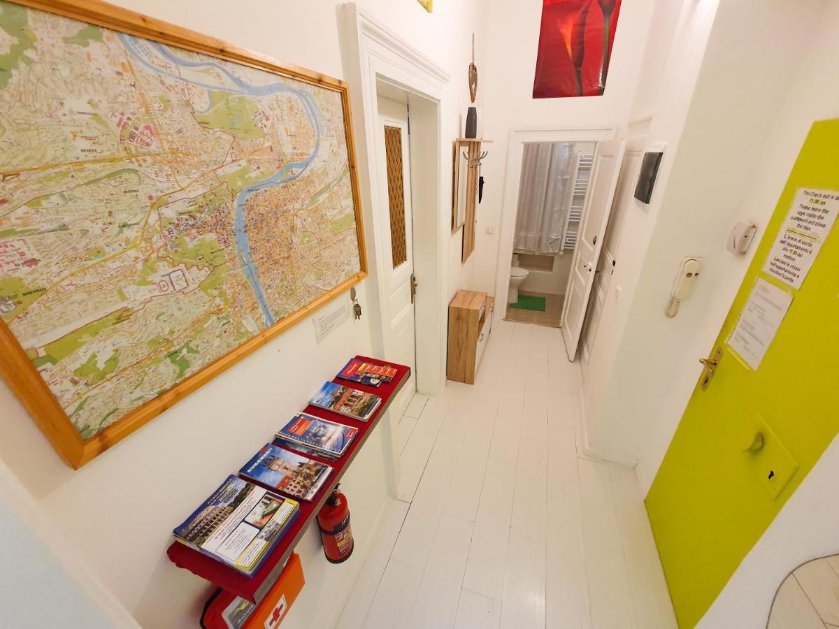 Apartment In The Center Of Прага Екстериор снимка