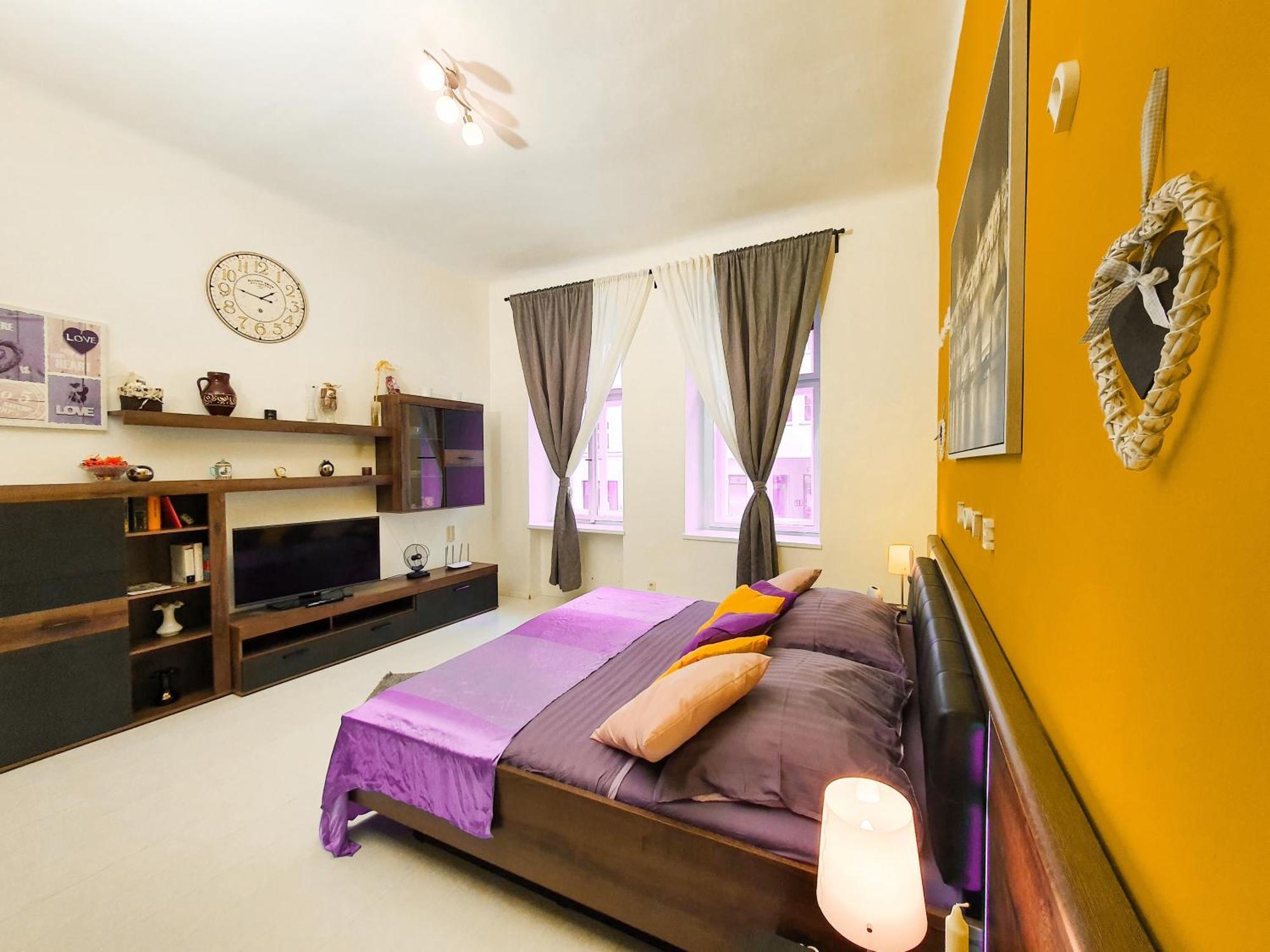 Apartment In The Center Of Прага Екстериор снимка